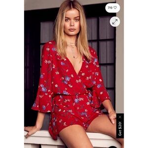 Lulu’s Bronwen Red Floral Print Flounce Sleeve Romper